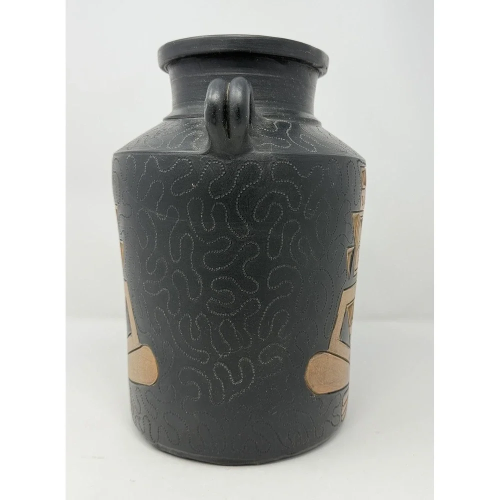 Vtg Black Pottery Vase Copper Colored Relief Tribal‎ Geometric Double Handle 11